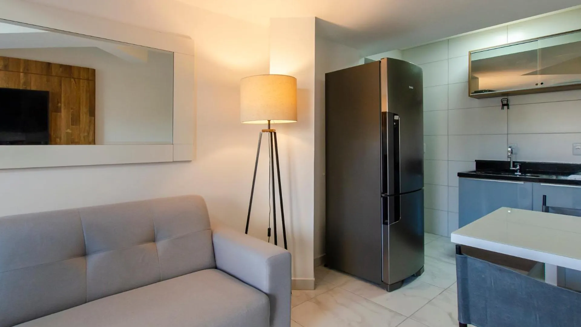 Apto Com Piscina Proximo Ao Mar Dz5034 Florianópolis Brazilië